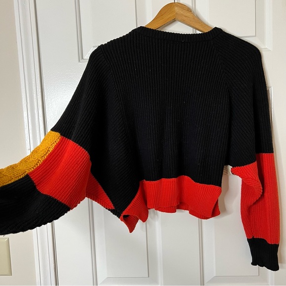 Color Block Pullover Sweater - Picture 3 of 4